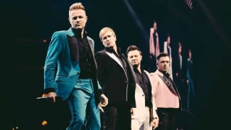 FOTO: Potret Manis Westlife Saat Konser di ICE BSD Tangerang Bertajuk The Wild Dreams Tour 2023