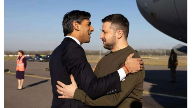 Volodymyr Zelensky bertemu dengan PM Inggris Rishi Sunak