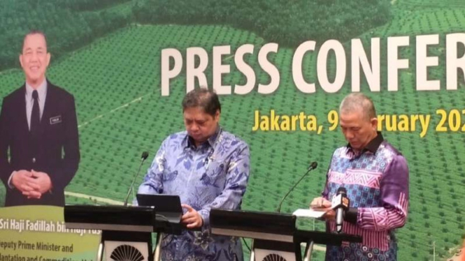 Menko Airlangga dan menteri Malaysia Dato' Sri Haji Fadillah.
