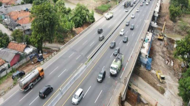 Ilustrasi Jalan Tol Jakarta-Cikampek. 