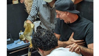 Viral! Influencer Venezuela Jadi Pria Pertama di Dunia Ditato oleh Monyet