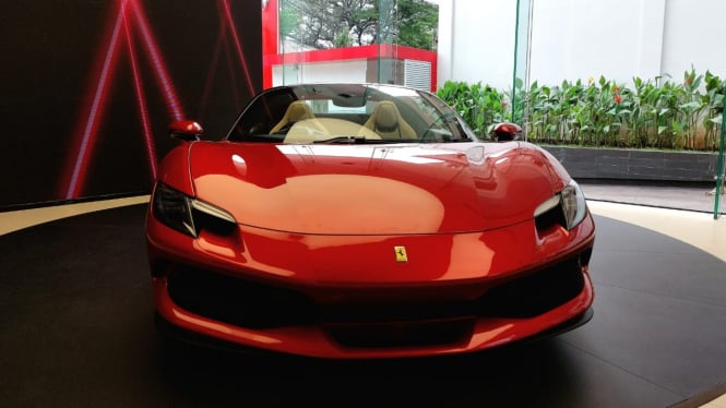 Ferrari 296 GTS 