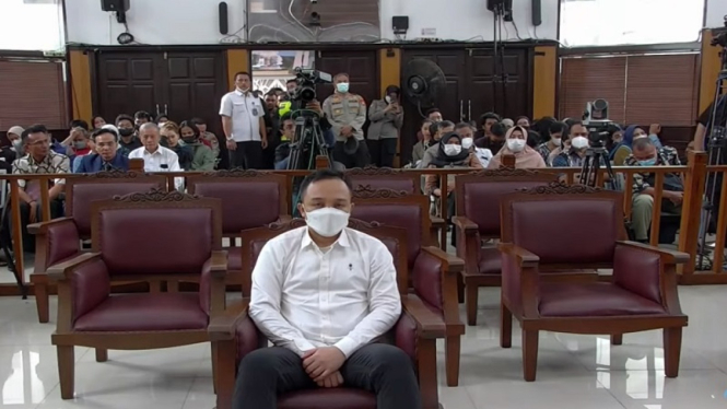 Terdakwa kasus pembunuhan berencana Brigadir J, Ricky Rizal di sidang vonis