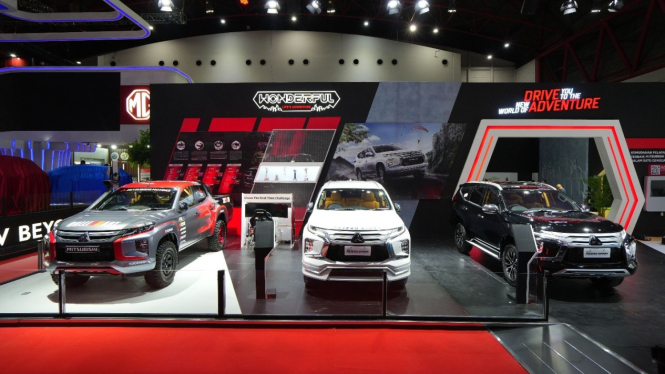 Booth Mitsubishi Motors di IIMS 2023