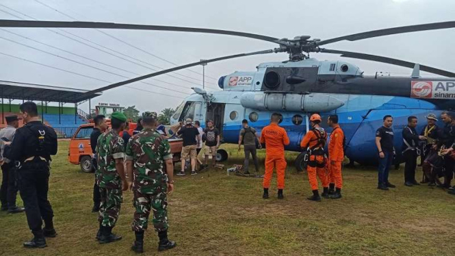 Helikopter Sinar Mas membantu evakuasi Kapolda Jambi dan rombongan