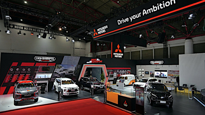 VIVA Otomotif: Booth Mitsubishi Motors di IIMS 2023