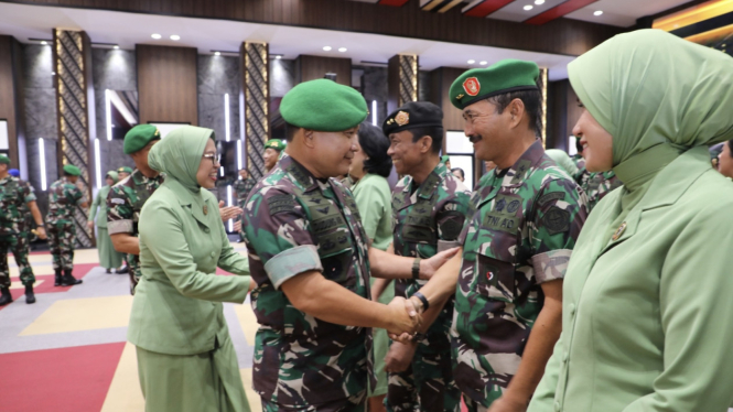 VIVA Militer: KSAD Jenderal Dudung pimpin kenaikan pangkat 55 Pati TNI AD