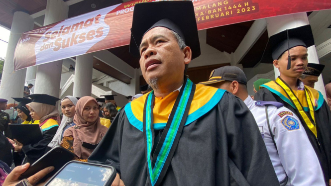 Mantan Teroris Ali Fauzi Raih Gelar Doktor di UMM, Malang, Jawa Timur