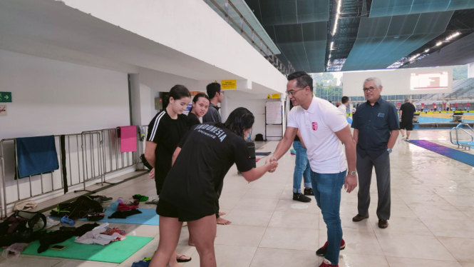 Ketum PRSI, Anindya Bakrie tinjau Seleknas Renang SEA Games 2023