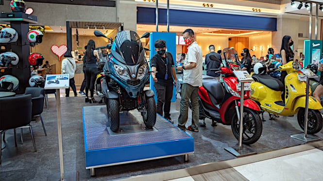 VIVA Otomotif: Pameran Piaggio Group di Kota Kasablanka, Jakarta