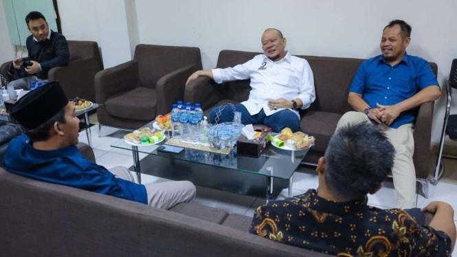 Tinjau Kesiapan KPU Jatim, Ketua DPD RI Bahas Proporsional Tertutup 