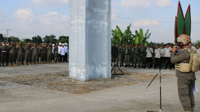 Penertiban tanaman dan bangunan penggarap di lahan Sport Centre