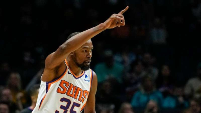 Debut Cemerlang Kevin Durant Di Phoenix Suns