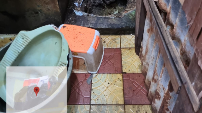 Penampakan WC jongkok di sebuah rumah di Duren Sawit, Jakarta Timur yang meledak