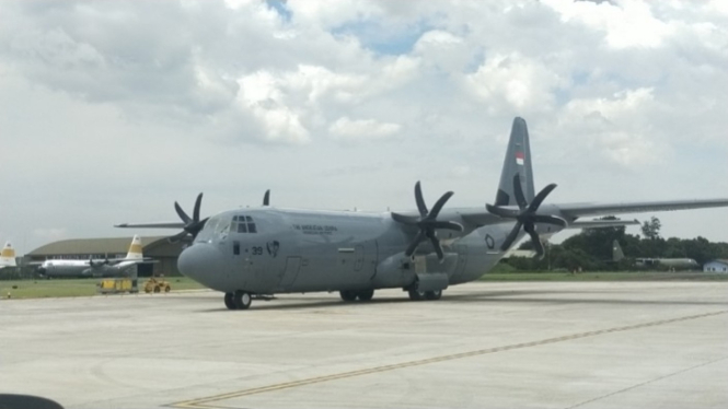 VIVA Militer: Pesawat Super Hercules C-130 J-30 A-1339 milik TNI AU