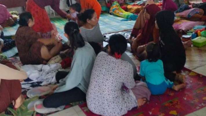 Kondisi para pengungsi di SMA Negeri 1 Serasan di Desa Pangkalan, Kecamatan Serasan, Natuna, Kepulauan Riau, Selasa, 7 Maret 2023.