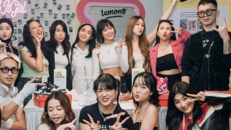 Artis dan Influencer Ramaikan Pameran Fashion Ramah Lingkungan Slow Move Bazaar