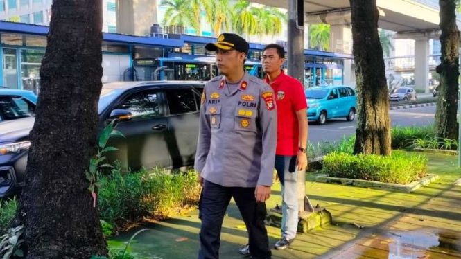 Kapolsek Metro Setiabudi, Kompol Arif Purnama Oktora 