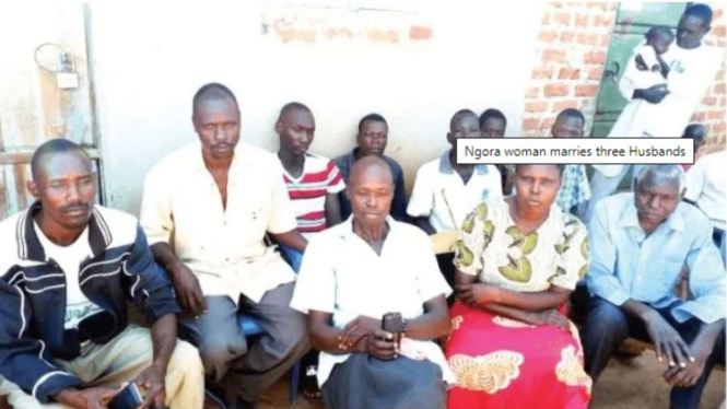 Aguti dan Keluarga Poliandri di Uganda