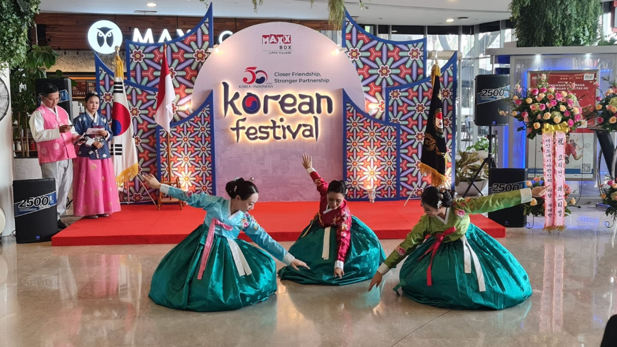 Foto Korean Festival Digelar Lagi, Street Food Hingga Merchandise BTS