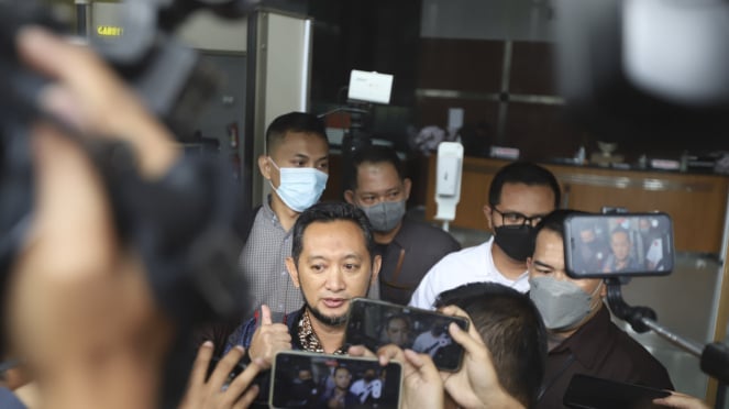 KPK Periksa Kepala Bea dan Cukai Makassar Andhi Pramono
