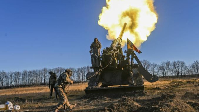 VIVA Militer: Serangan artileri pasukan Angkatan Bersenjata Ukraina