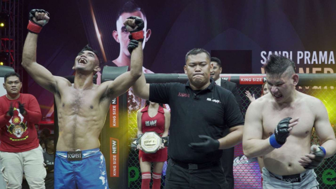 Sandi Pramana Jadi Juara Kelas Welter Usai Taklukkan Rudy Ahong Gunawan