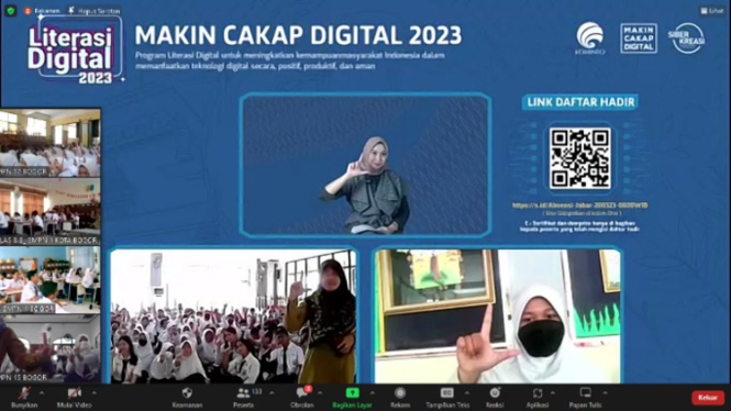 Literasi Digital Kemenkominfo untuk Siswa di Bogor