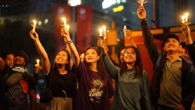 Earth Hour 2023 di kawasan SCBD Jakarta