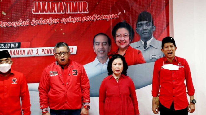 Sekjen PDIP Hasto Kristiyanto di DPC PDIP Jakarta Timur