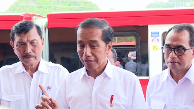 Presiden Jokowi Usai Jajal Kereta Api Menuju Rammang-Rammang, Maros