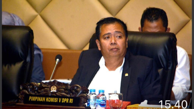 Ketua Komisi V DPR RI, Lasarus