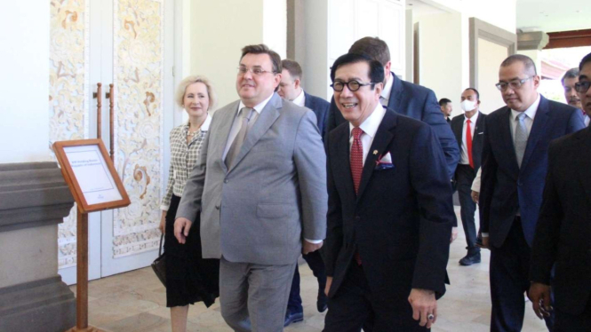 Menkumham Yasonna Laoly bersama Menteri Kehakiman Rusia Konstantin Anatolievich 