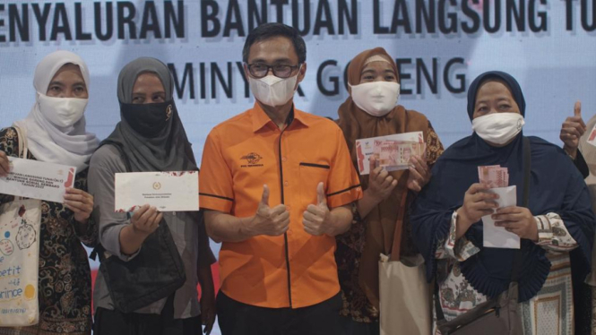 Pos Indonesia salurkan Bansos di Bulan Ramadan