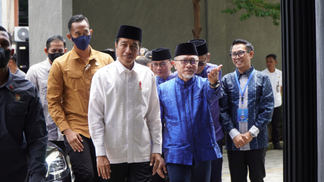 Presiden Jokowi dan Ketum PAN Zulkifli Hasan di acara Silaturahmi Ramadhan PAN