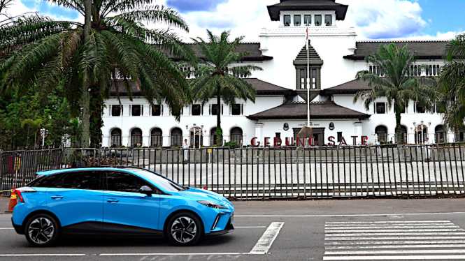 VIVA Otomotif: Test drive mobil listrik MG4 EV di Bandung, Jawa Barat