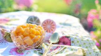 Menu Takjil Blewah Kelapa Muda Manis Segar, Cocok Buat Penderita Diabetes