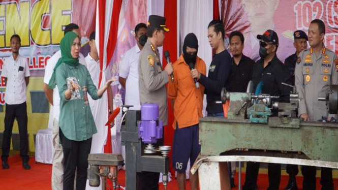 Polisi menangkap pembuat senjata api rakitan di Bengkulu