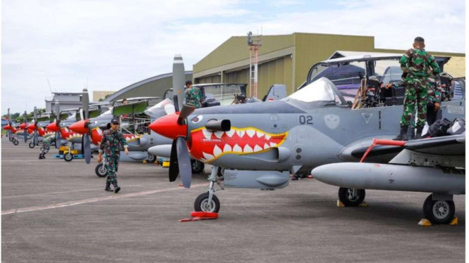 Latihan Jet Tempur HUT TNI AU 
