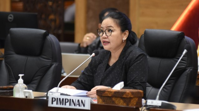 Wakil Ketua Komisi X DPR RI, Agustina Wilujeng Pramestuti 