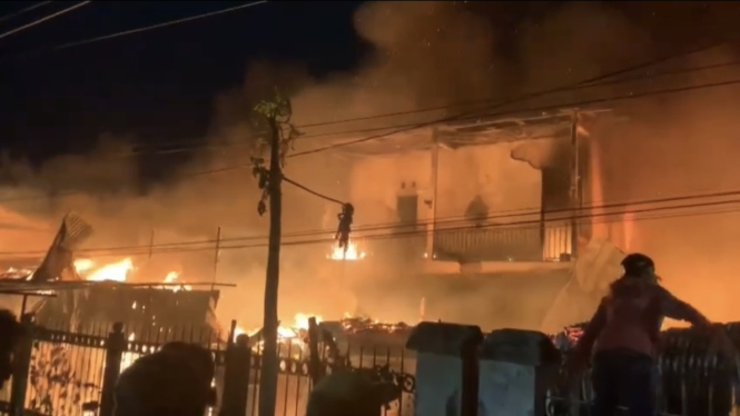 Kebakaran Melalap 40 Rumah di Kedoya Utara, Jakarta Barat