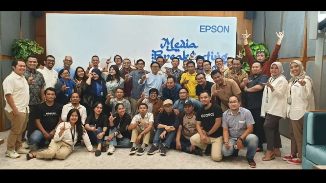 Buka Puasa Bersama EPSON dengan awak media