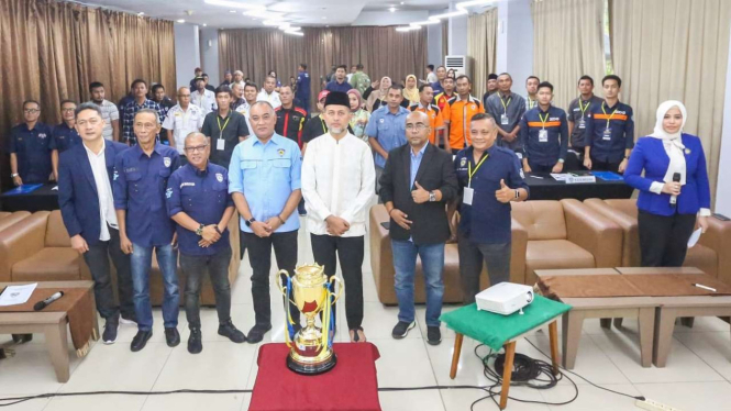 Wagub Sumut Musa Rajekshah saat rapat IMI Sumut