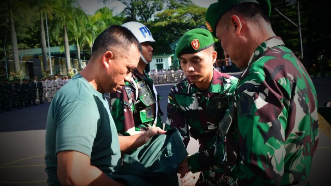 VIVA Miiiter: Pemecatan Hen Hen dari Dinas Militer