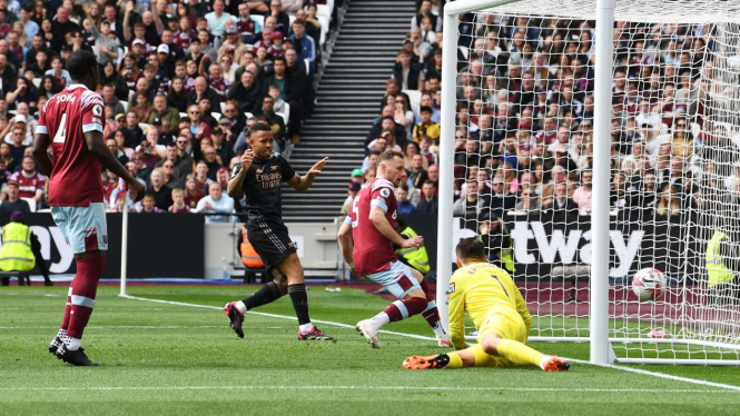 Duel West Ham United vs Arsenal