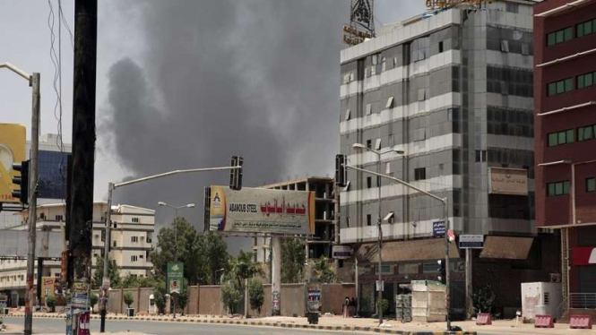Bentrokan militer dan kelompok paramiliter di Khartoum Sudan 