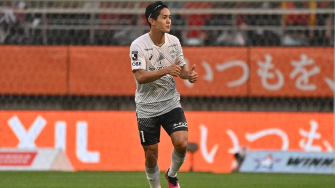 Penyerang Vissel Kobe, Yoshinori Muto