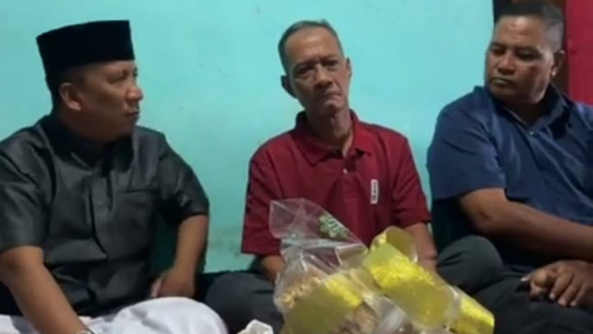 Jamil Bin Wahab foto bersama Wakil Bupati Sumbawa Barat Fud Syaifuddin