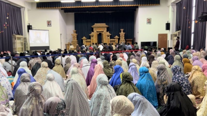 Suasana setelah shalat Idul Fitri di Masjid Indonesia Tokyo, Sabtu 22 April 2023