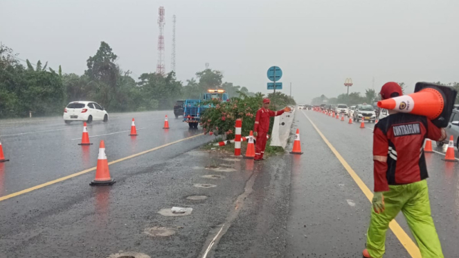 Jadwal Lengkap Contraflow Tol Cikampek Libur Natal 2023 Dan Tahun Baru 2024